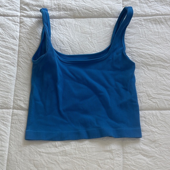 Blue Ribbed Tank Top - Picture 2 of 3